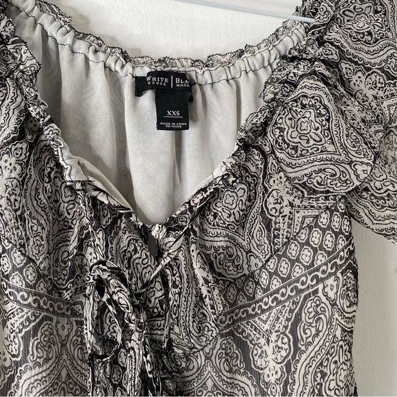 WHBM Silk Metallic Short Sleeve Paisley Ruffle Blouse - Picture 2 of 9